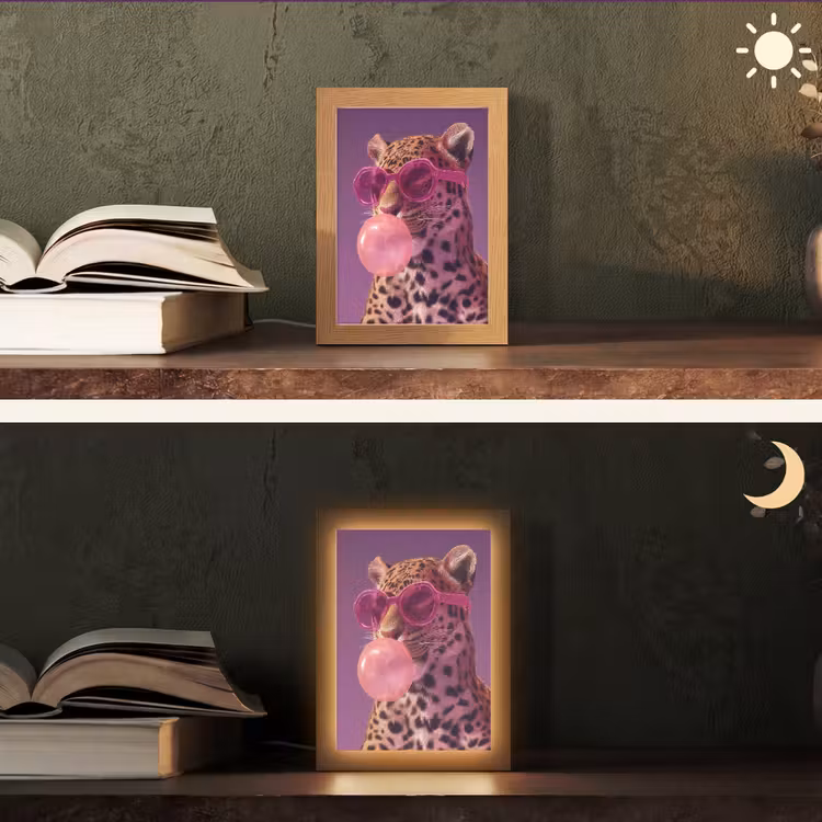 Panter - Zonnebril - Kauwgombel - Roze Light Box met kabel (Tafellamp) klein -sfeer3