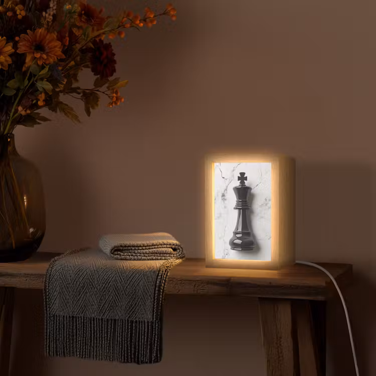 Schaakstuk - Koning - Zwart - Marmer Light Box met kabel (Tafellamp) klein -sfeer4