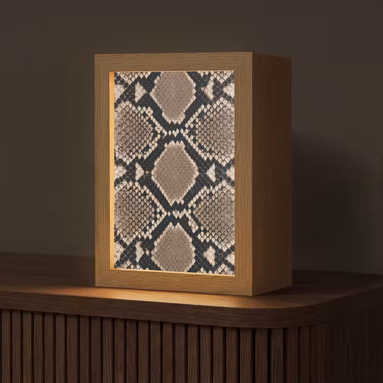 Slangenprint - Python - Bruin Light Box met kabel (Tafellamp) klein -z3d_website