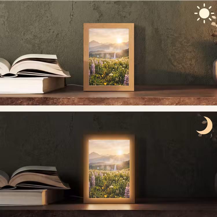 Vlinders - Waterval - Bloemenveld Light Box met kabel (Tafellamp) klein -sfeer3