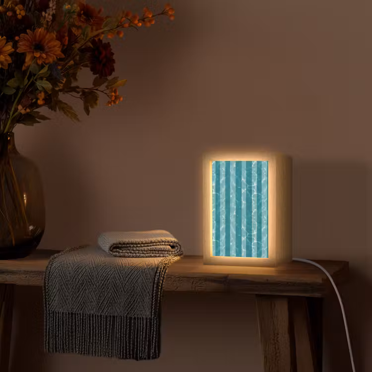 Zwembad - Strepen - Groen Light Box met kabel (Tafellamp) klein 925 -sfeer4