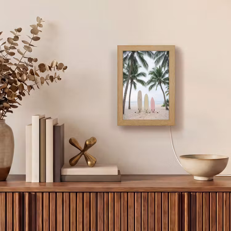 Surfboard - Palmbomen - Kleurrijk Light Box met kabel (Tafellamp) klein -sfeer2