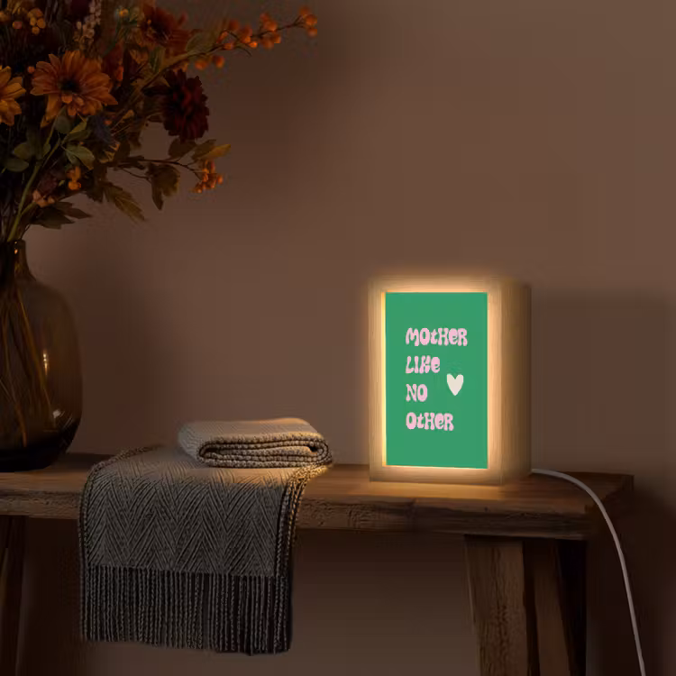 Tekst - Hartje - Moeder - Groen Light Box met kabel (Tafellamp) klein -sfeer4