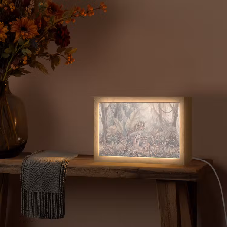 Tijger - Welp - Jungle - Illustratie - Dieren Light Box met kabel (Tafellamp) klein -sfeer4