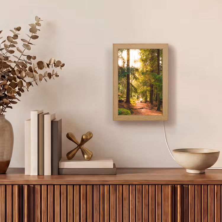Bos - Pad - Bomen - Groen - Zon - Natuur Light Box met kabel (Tafellamp) klein -sfeer2