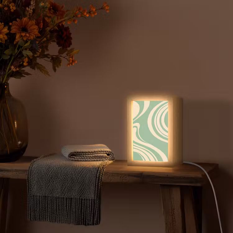 Golvende lijnen - Mintgroen - Dansende vormen Light Box met kabel (Tafellamp) klein -sfeer4
