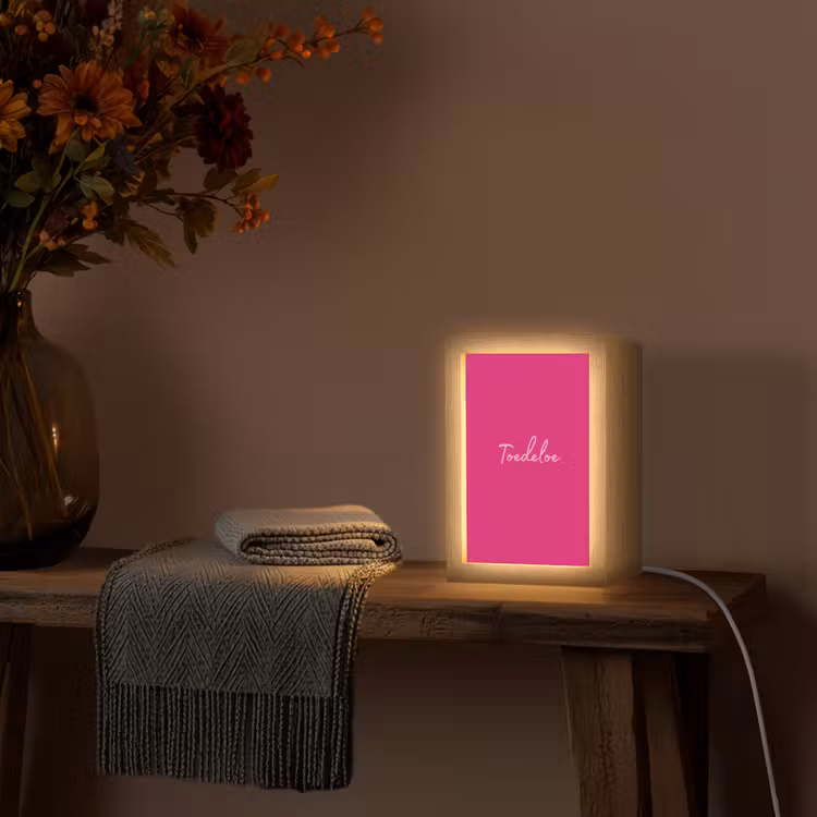 Toedeloe - Roze Light Box met kabel (Tafellamp) klein -sfeer4