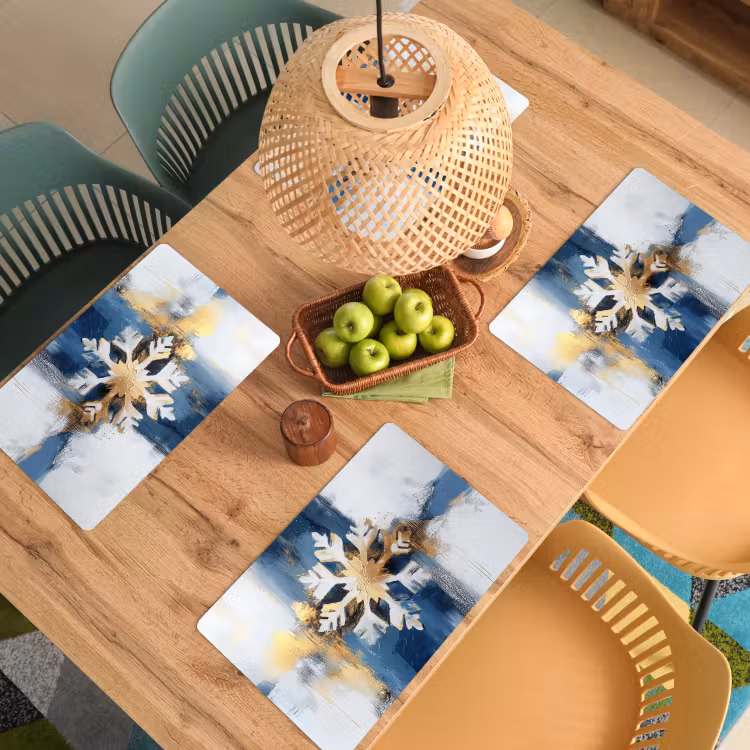 Abstract - Winter - Sneeuwvlok - Sneeuw - Goud Placemat vinyl groot -zzsfeer5_Kitchenyeah-website