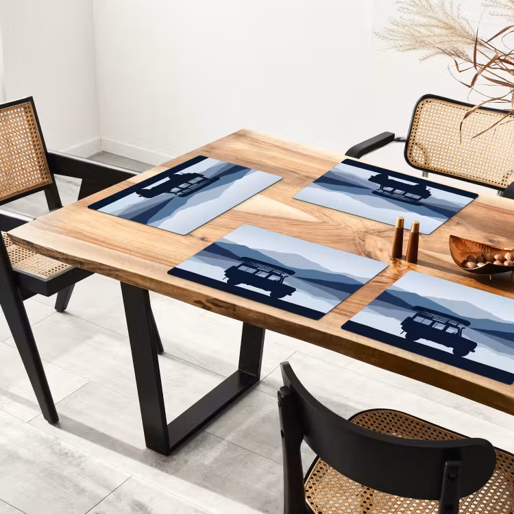 Auto - Meer - Bergen - Blauw Placemat vinyl groot -zzsfeer4_Kitchenyeah-website
