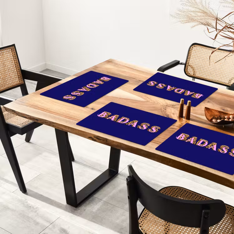 Badass - Panterpint - Schaduw - Roze Placemat vinyl groot -zzsfeer4_Kitchenyeah-website