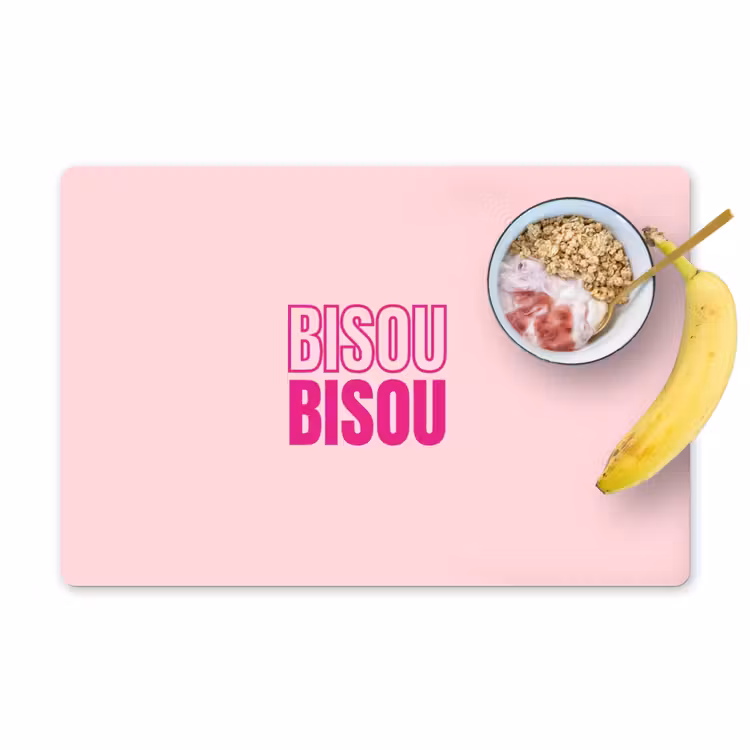 Bisou - Roze - Minimalistisch Placemat vinyl groot -zzzproduct_Kitchenyeah-website