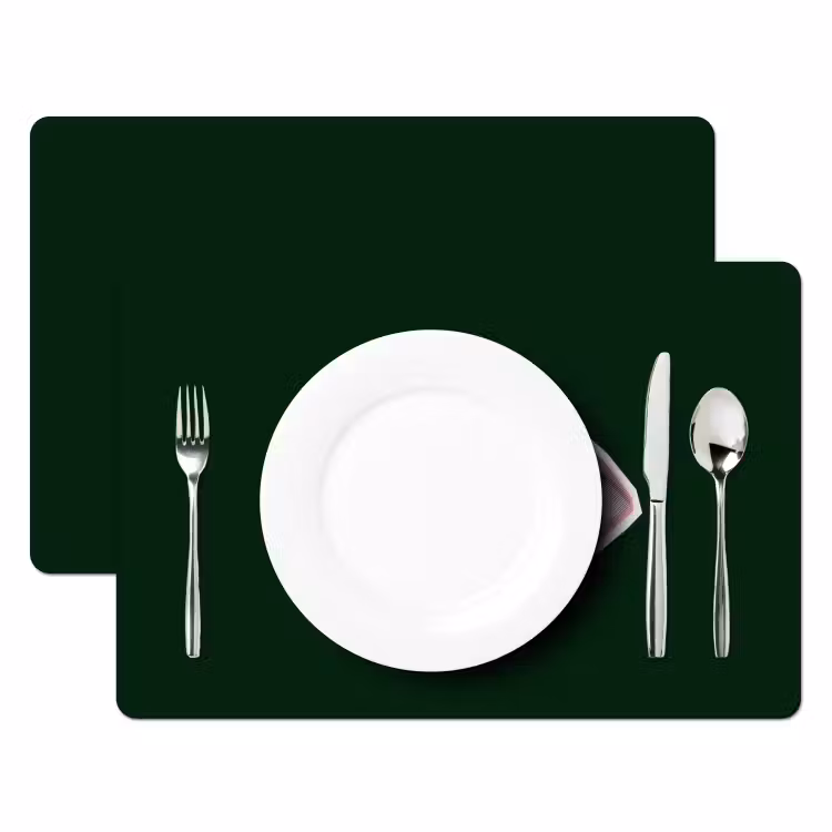 BLAH BLAH BLAH - Mond - Groen Placemat vinyl groot -zzsfeer2_Kitchenyeah-website