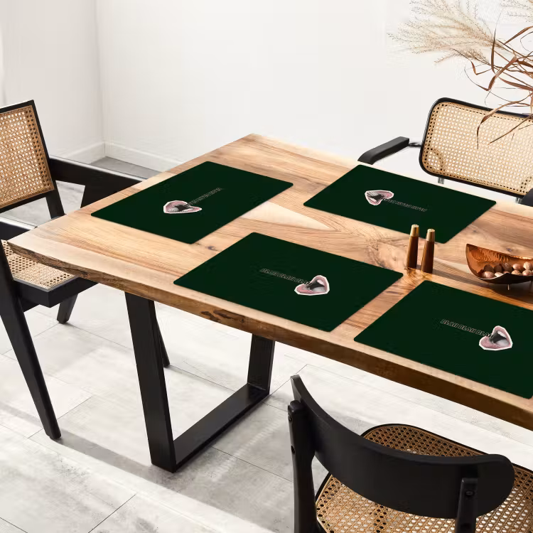 BLAH BLAH BLAH - Mond - Groen Placemat vinyl groot -zzsfeer4_Kitchenyeah-website
