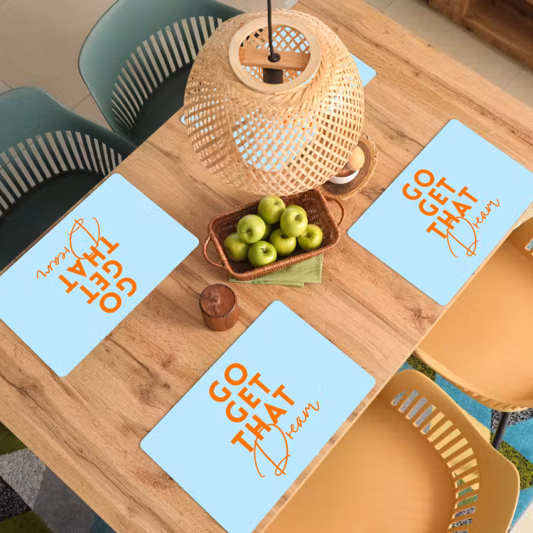 Blauw - Oranje - Tekst Placemat vinyl groot -zzsfeer5_Kitchenyeah-website