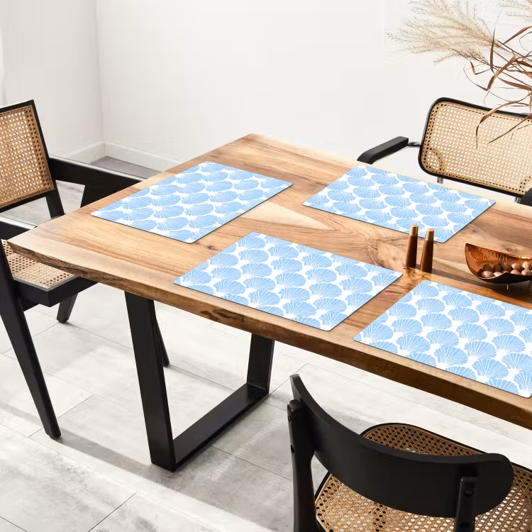 Blauw - Wit - Schelpen - Grafisch - Structuur Placemat vinyl groot 368 -zzsfeer4_Kitchenyeah-website