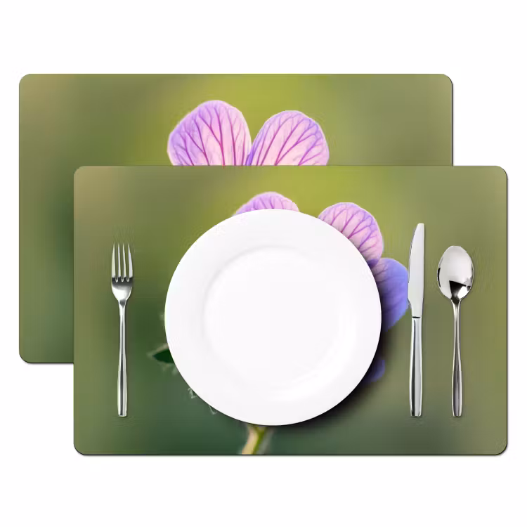 Bloem - Close up - Paars Placemat vinyl groot -zzsfeer2_Kitchenyeah-website