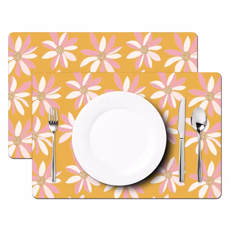 Bloemen - Modern - Geel Placemat vinyl groot 368 -zzsfeer2_Kitchenyeah-website