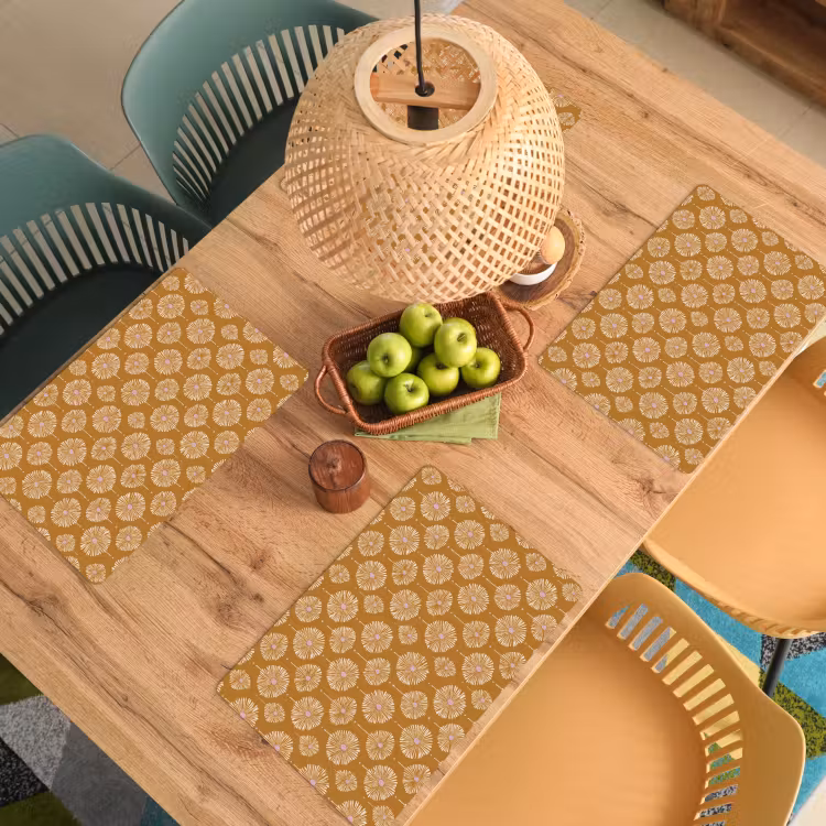 Bloemen - Modern - Oker Placemat vinyl groot 368 -zzsfeer5_Kitchenyeah-website