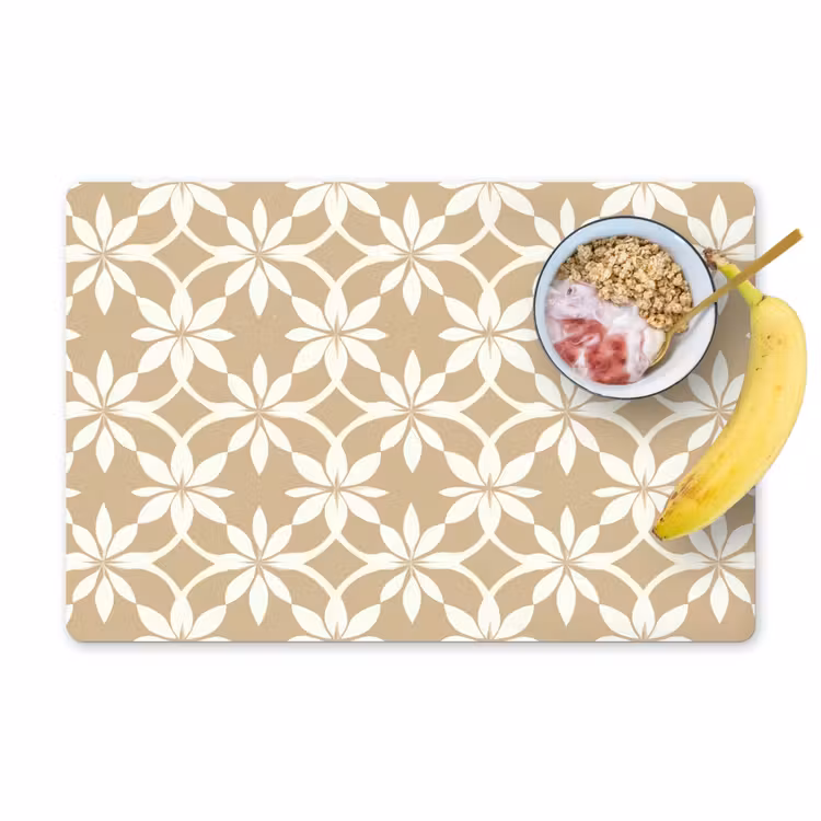 Bloemen - Patroon - Beige Placemat vinyl groot 368 -zzzproduct_Kitchenyeah-website