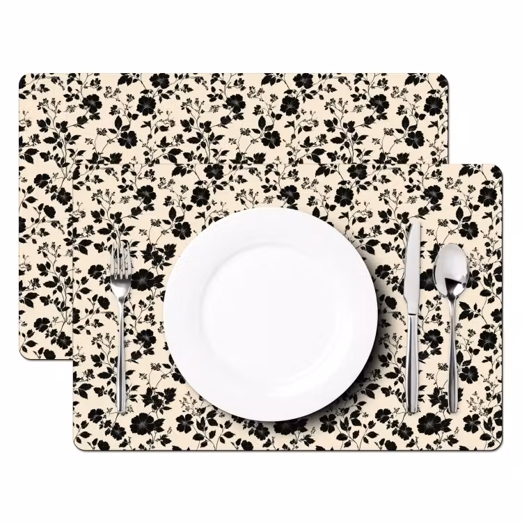 Bloemen - Dessin - Zwart Placemat vinyl groot 368 -zzsfeer2_Kitchenyeah-website
