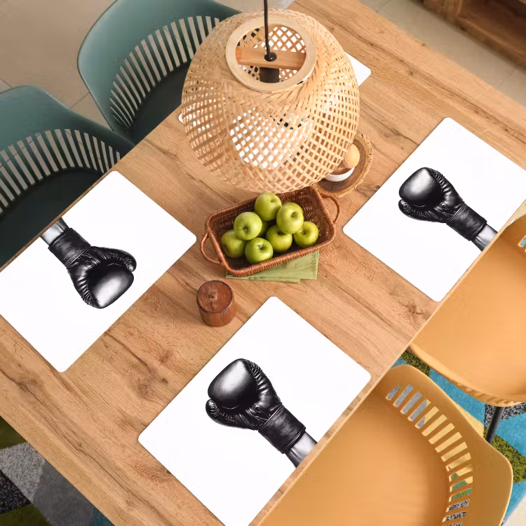 Bokshandschoen - Zwart - Hand Placemat vinyl groot -zzsfeer5_Kitchenyeah-website