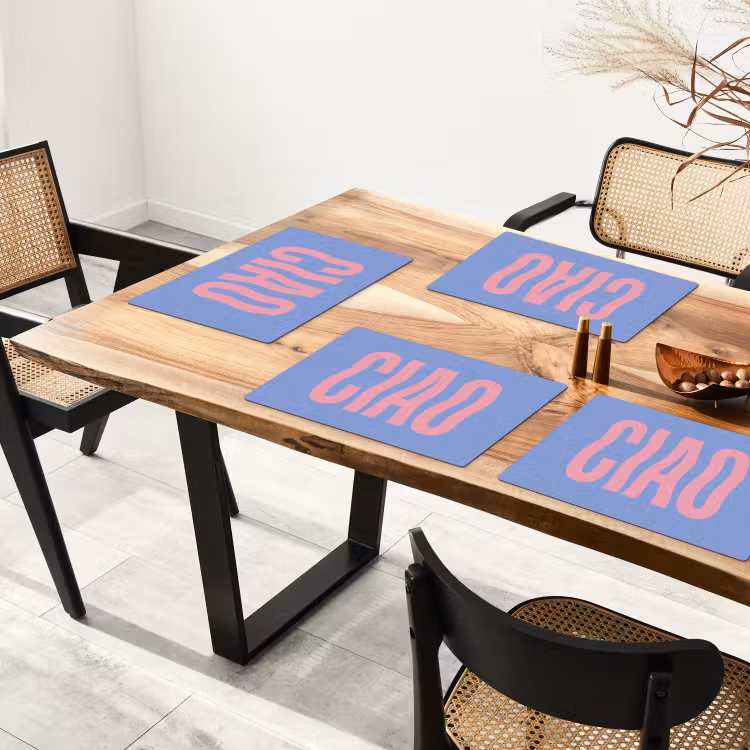 Ciao - Roze - Blauw - Golvend Placemat vinyl groot -zzsfeer4_Kitchenyeah-website