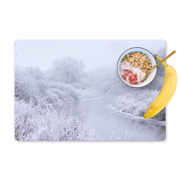 Rivier - Sneeuw - Bos - Winter - Schilderachtig Placemat vinyl groot -zzzproduct_Kitchenyeah-website