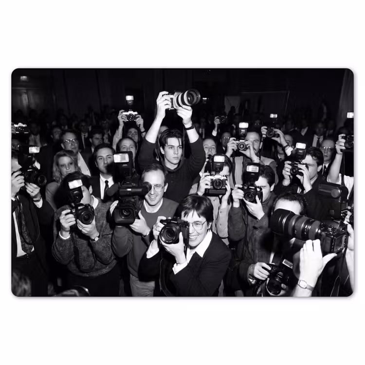 Fotografen - Menigte - Flitsers - Journalistiek Placemat vinyl groot -zzsfeer1_Kitchenyeah-website