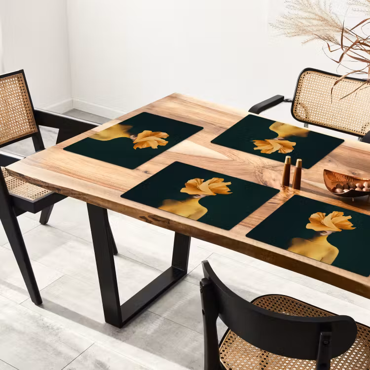 Vrouw - Hoed - Geel Placemat vinyl groot -zzsfeer4_Kitchenyeah-website