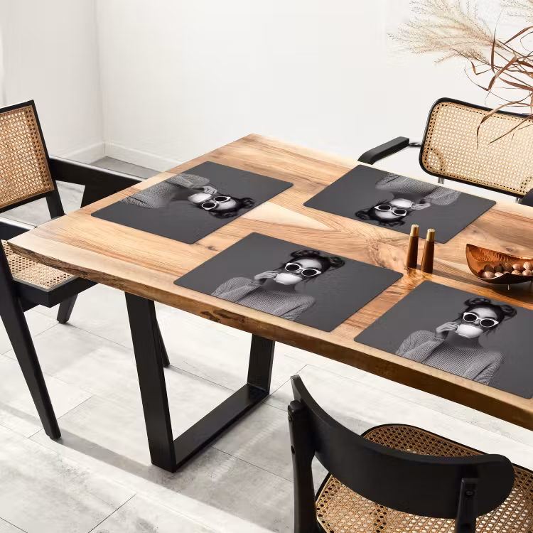 Vrouw - Koffie - Zwart - Wit Placemat vinyl groot -zzsfeer4_Kitchenyeah-website