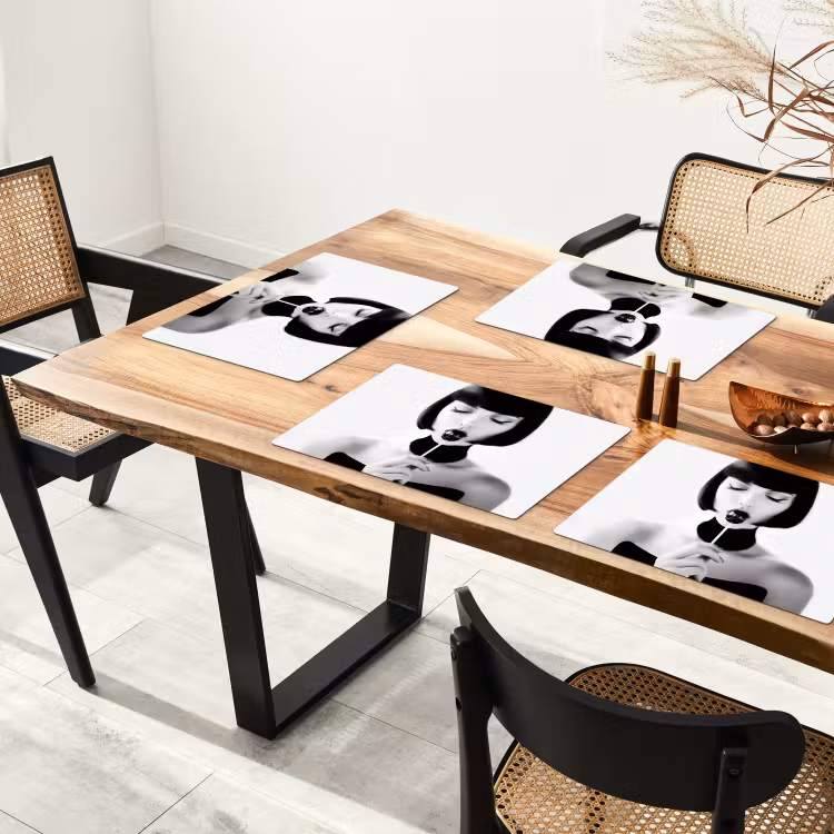 Vrouw - Lolly - Zwart - Wit Placemat vinyl groot -zzsfeer4_Kitchenyeah-website