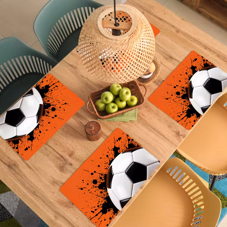 Voetbal - Verf - Sport - Oranje Placemat vinyl groot -zzsfeer5_Kitchenyeah-website