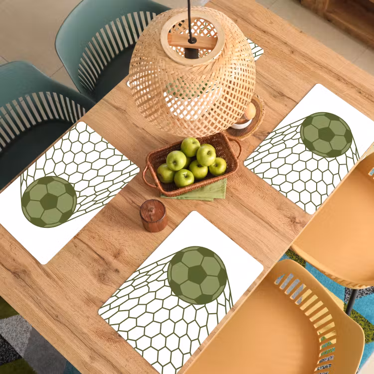 Voetbal - Goal - Sport - Groen Placemat vinyl groot -zzsfeer5_Kitchenyeah-website