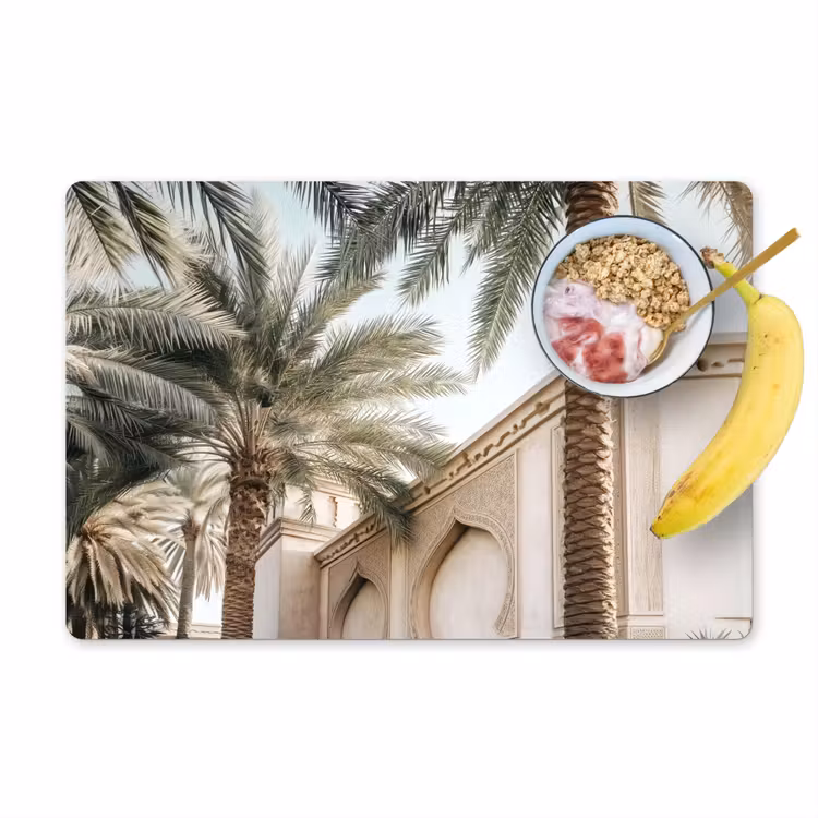 Gebouw - Palmbomen - Beige - Zon Placemat vinyl groot -zzzproduct_Kitchenyeah-website