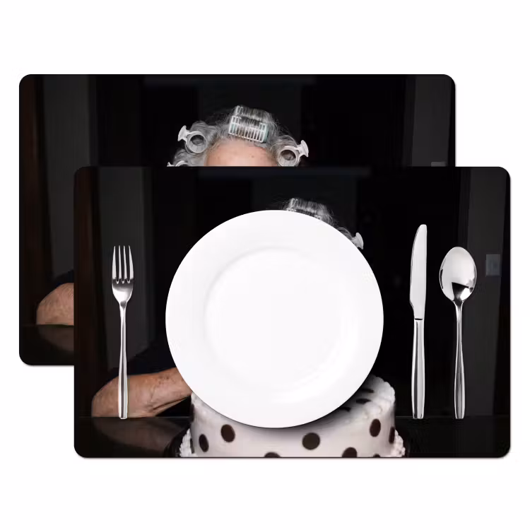 Verjaardag - Krulspeld - Oma Placemat vinyl groot -zzsfeer2_Kitchenyeah-website