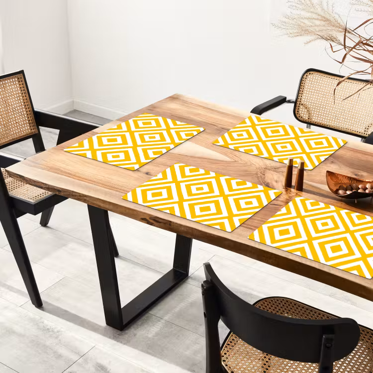Geometrisch - Lijnen - Modern - Geel - Wit Placemat vinyl groot 368 -zzsfeer4_Kitchenyeah-website