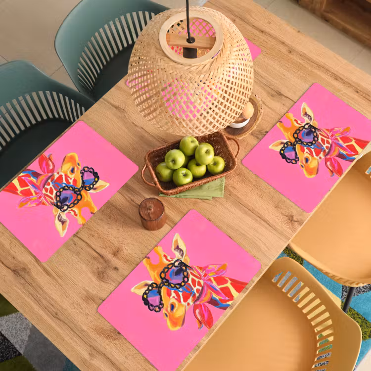 Giraf - Roze - Bril - Sjaal Placemat vinyl groot -zzsfeer5_Kitchenyeah-website