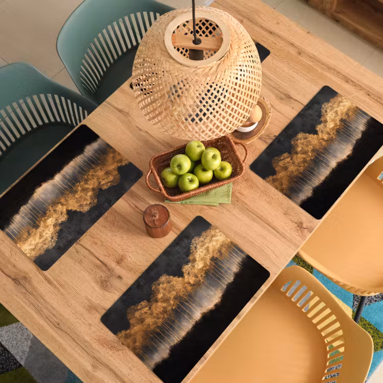 Gouden Bomen in Mistig Landschap Placemat vinyl groot -zzsfeer5_Kitchenyeah-website