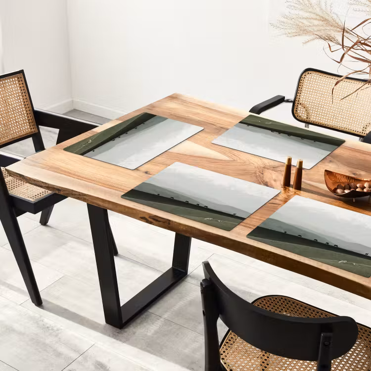 Grijs - Berg - Paarden Placemat vinyl groot -zzsfeer4_Kitchenyeah-website