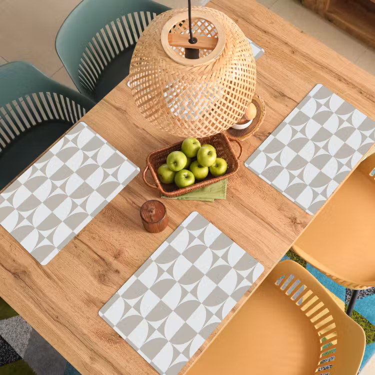 Lichtgrijs - Wit - Vierkant - Rond Placemat vinyl groot 368 -zzsfeer5_Kitchenyeah-website