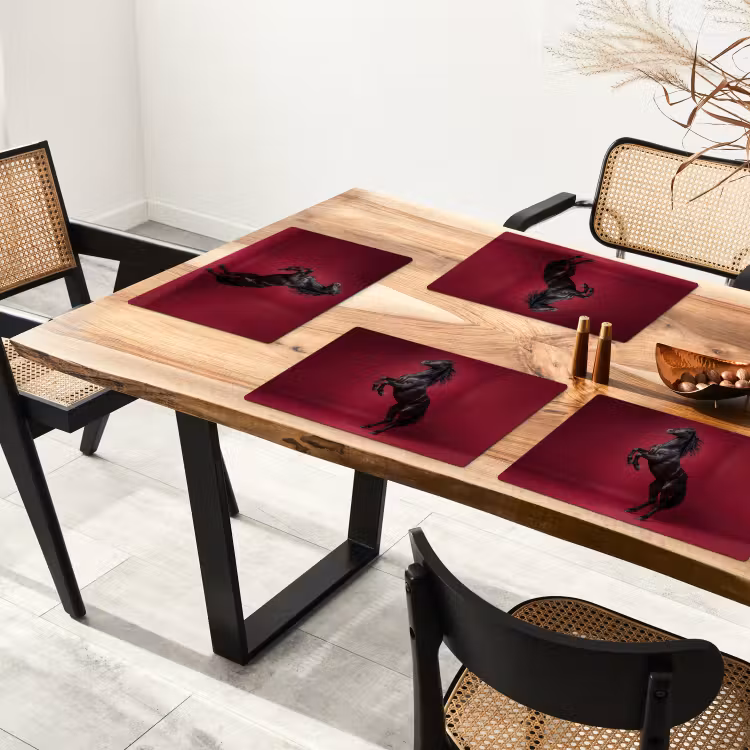 Hengst - Steigert - Rood Placemat vinyl groot -zzsfeer4_Kitchenyeah-website