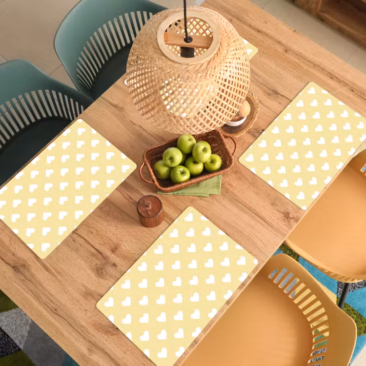 Hartjes - Patroon - Geel Placemat vinyl groot 368 -zzsfeer5_Kitchenyeah-website