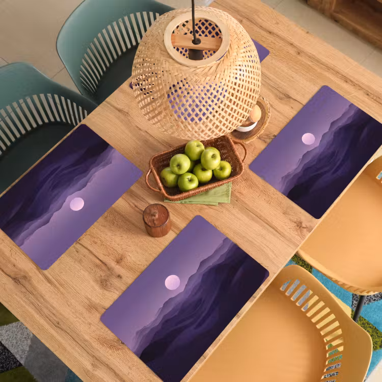 Heuvels - Paars - Mist - Zon Placemat vinyl groot -zzsfeer5_Kitchenyeah-website