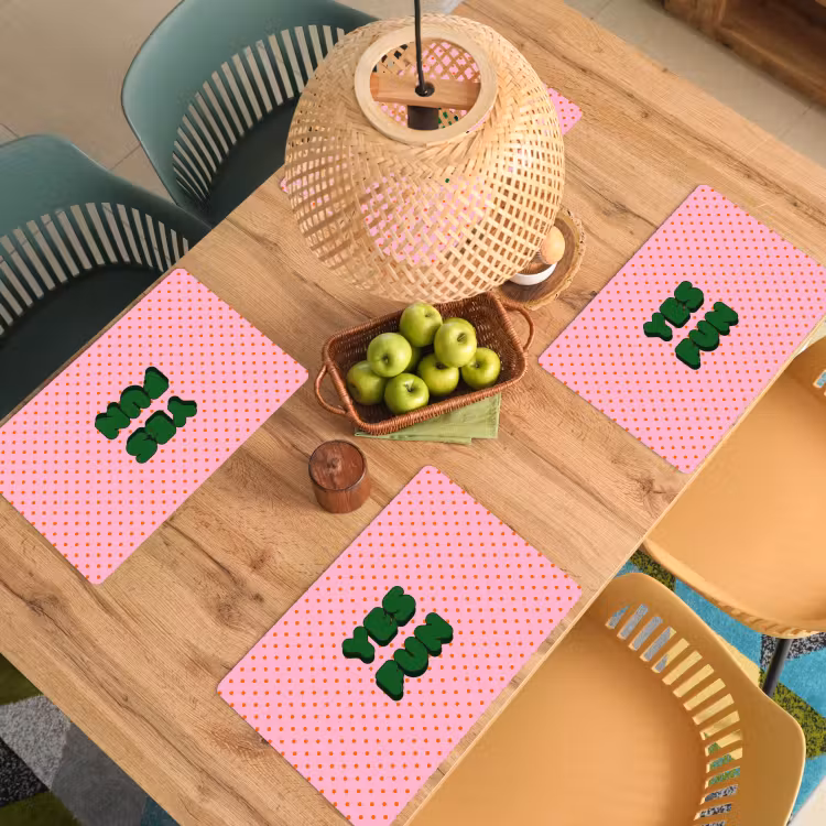 Yes fun - Groen - Roze - Stippen Placemat vinyl groot -zzsfeer5_Kitchenyeah-website