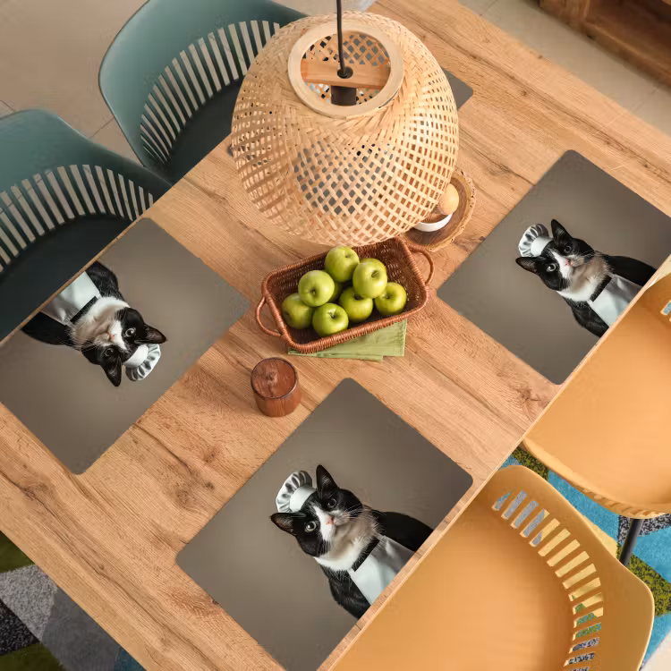 Kat - Kokskleding - Zwart - Wit Placemat vinyl groot -zzsfeer5_Kitchenyeah-website