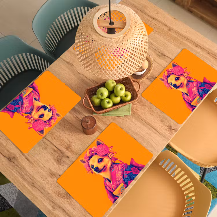 Kimono - Hondje - Bloemenkroon - Oranje Placemat vinyl groot -zzsfeer5_Kitchenyeah-website