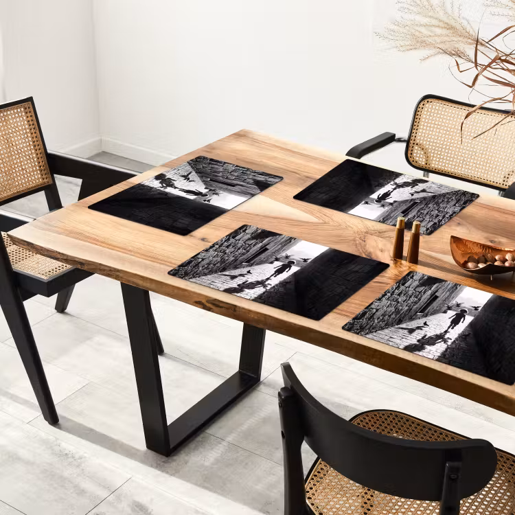 Kind - Vogel - Straat - Zwart-wit - Spelen Placemat vinyl groot -zzsfeer4_Kitchenyeah-website