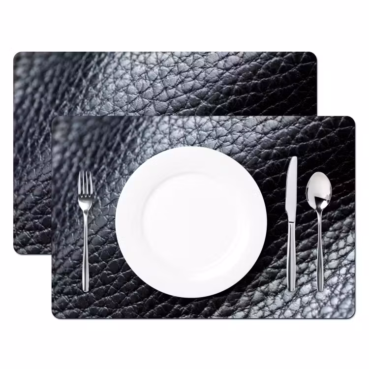 Leer - Structuur - Zwart - Licht Placemat vinyl groot -zzsfeer2_Kitchenyeah-website