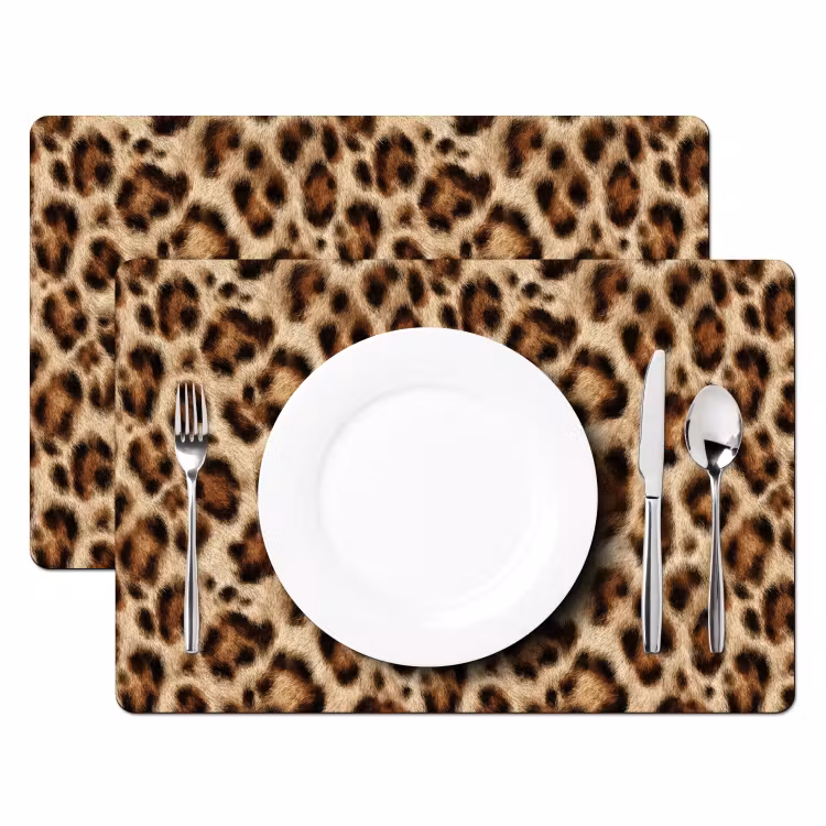 Luipaard - Vacht - Bruin Placemat vinyl groot 368 -zzsfeer2_Kitchenyeah-website
