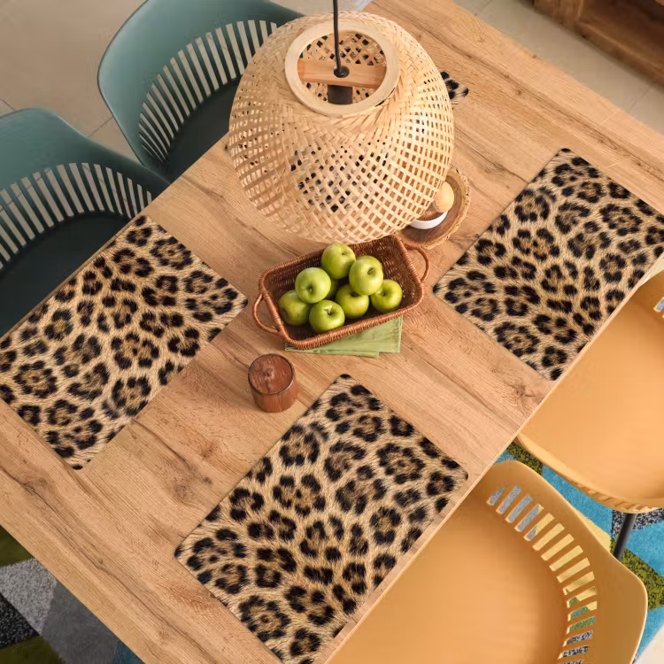 Luipaard - Vacht - Klassiek - Bruin Placemat vinyl groot -zzsfeer5_Kitchenyeah-website